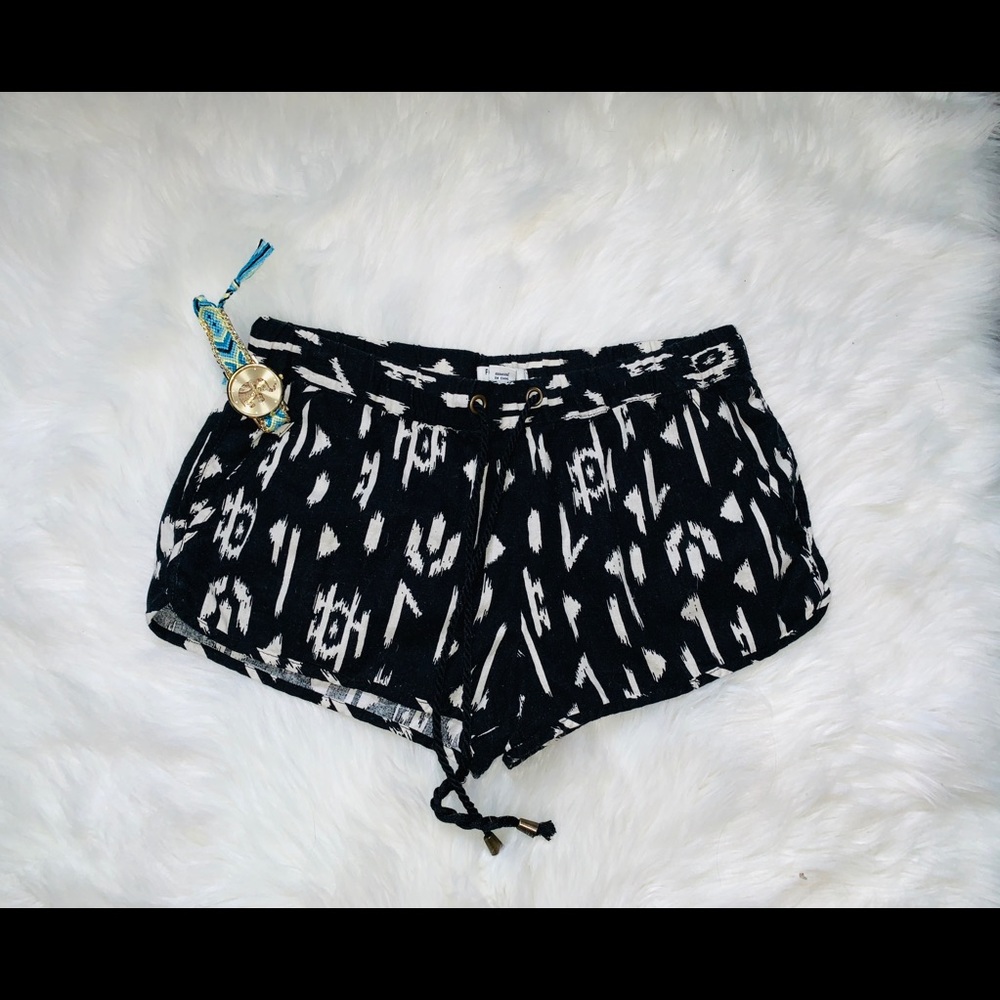 Forever 21 Boho Black Shorts